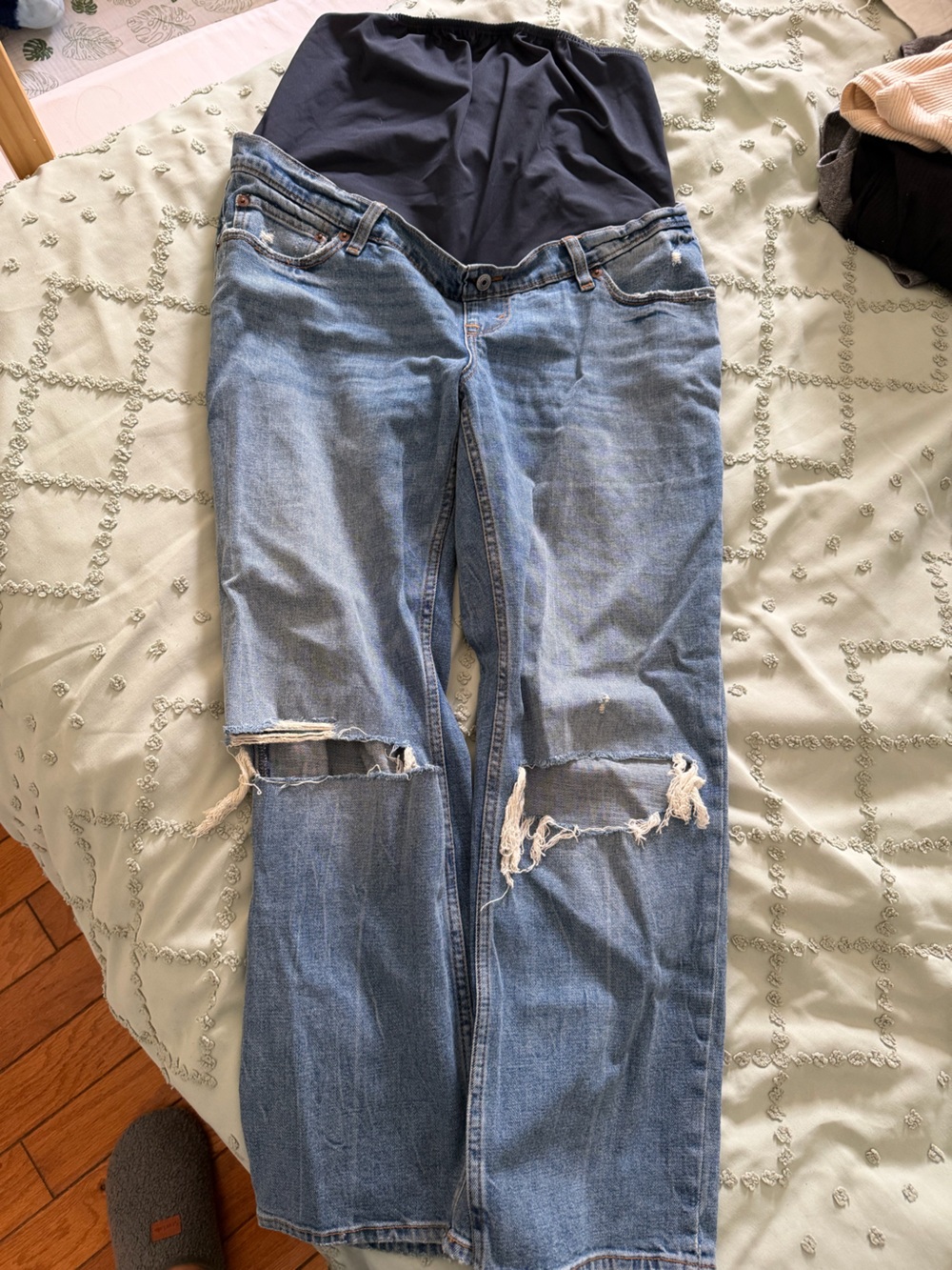 Abercrombie Maternity size 8R 29 ankle straight